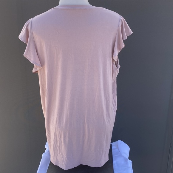 Blush top size large ruffle shoulder sleeves - Picture 2 of 5